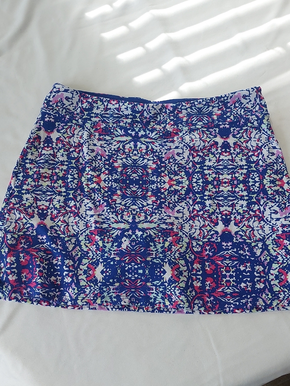 Tranquility by Colorado Clothing Blue and Pink Printed Skort .Size Small